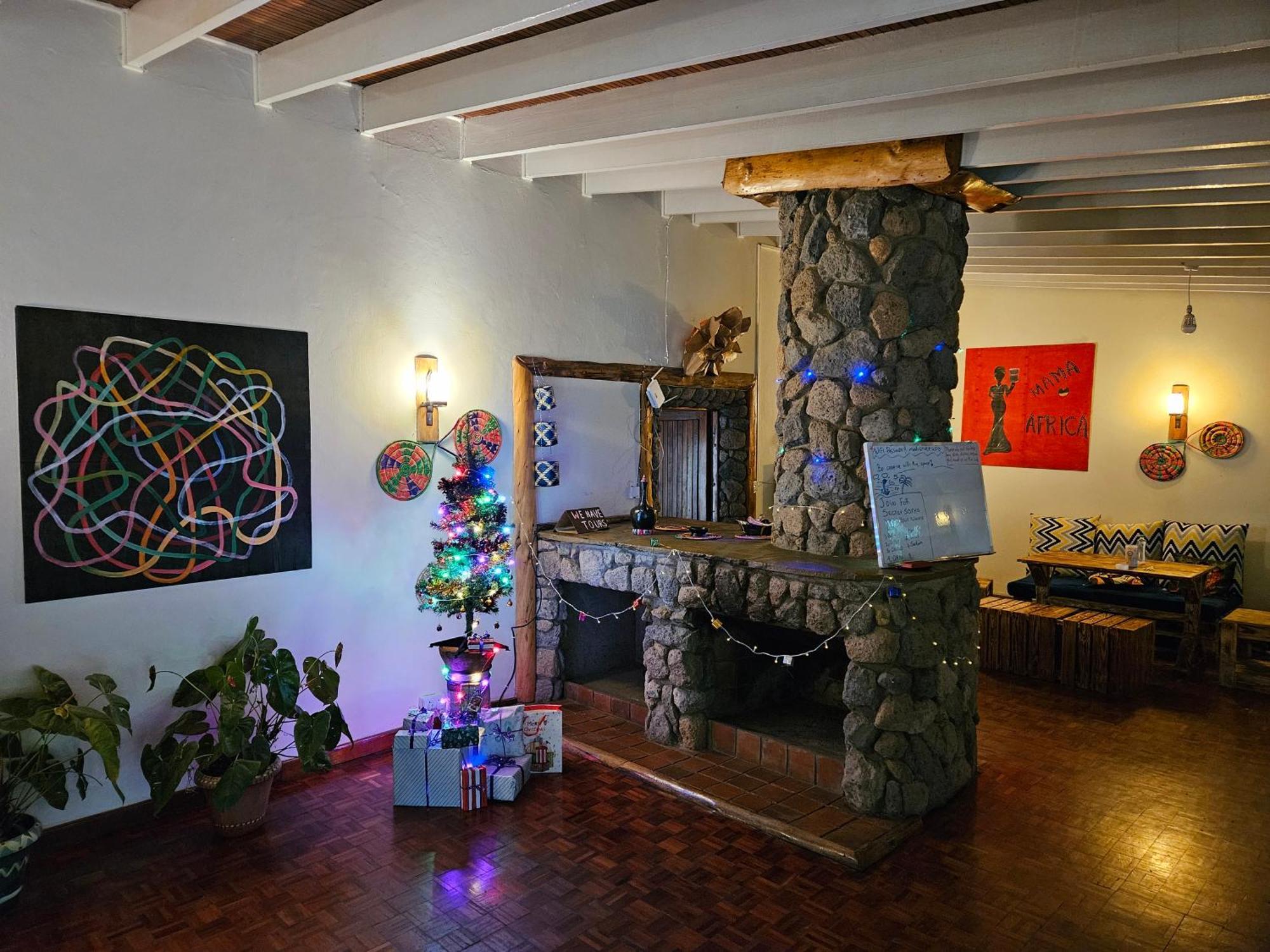Mad Vervet Nairobi Backpackers Hostel Екстер'єр фото